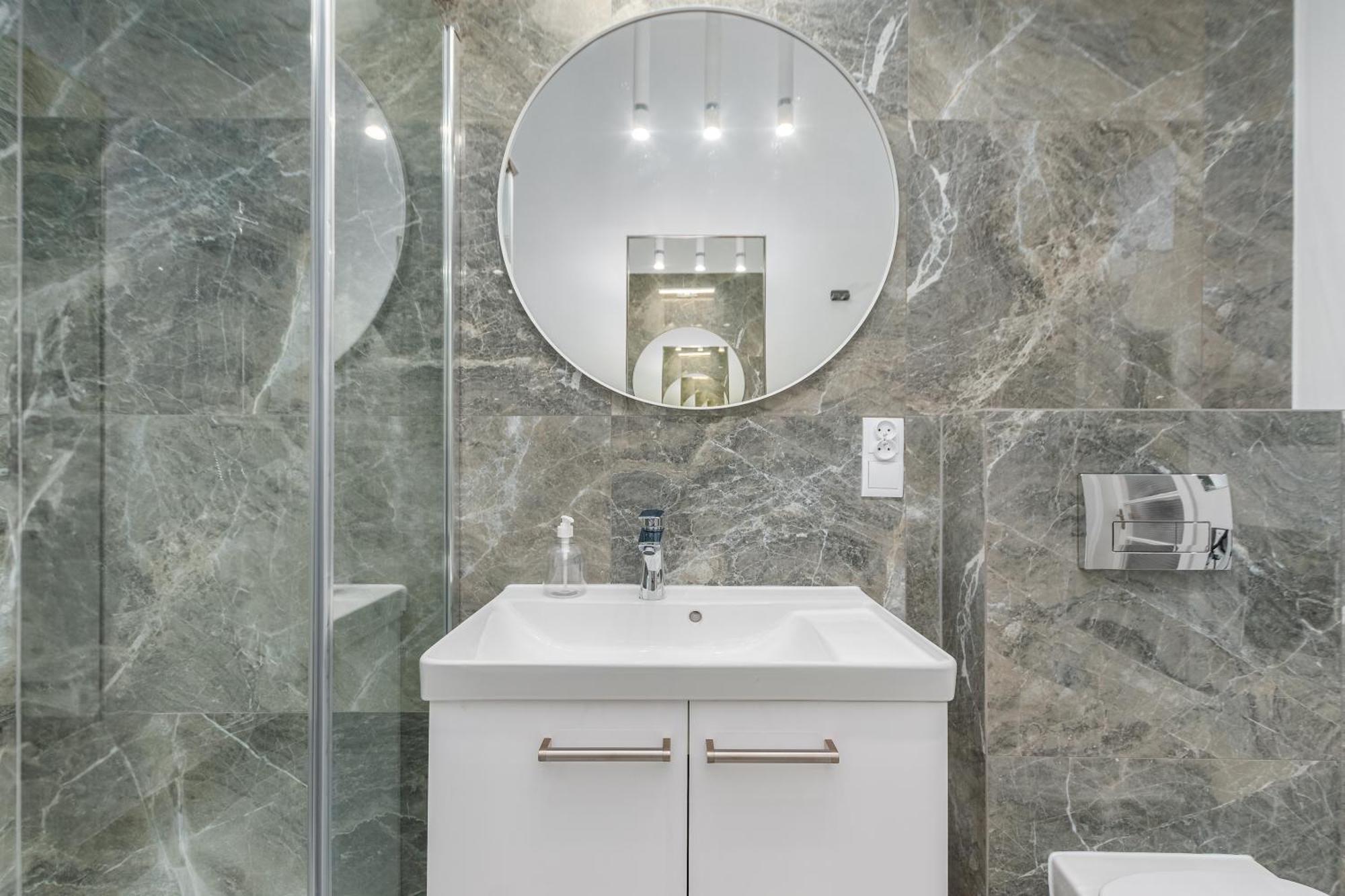 Apartment Nowy Swiat 28 By Homeprime Warschau