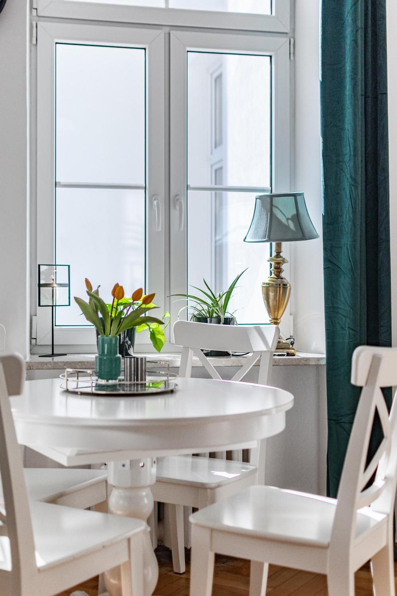 Apartment Nowy Swiat 28 By Homeprime Warschau